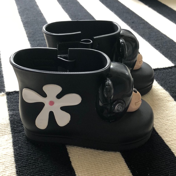 Mini Melissa rain boots - Picture 2 of 5